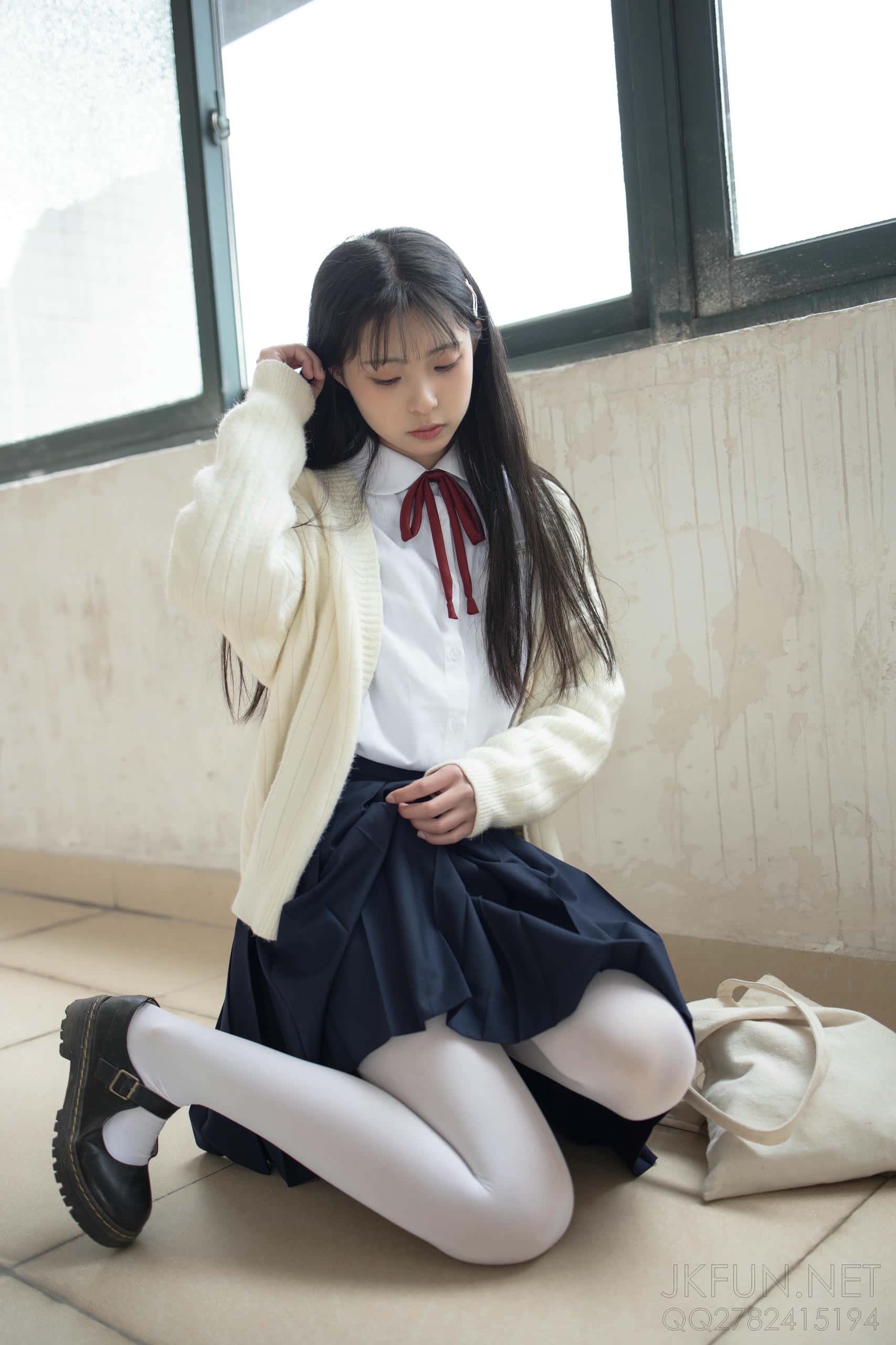 图片[3]-甜美可人的白丝姑娘【127P】J2555-小鹿图库