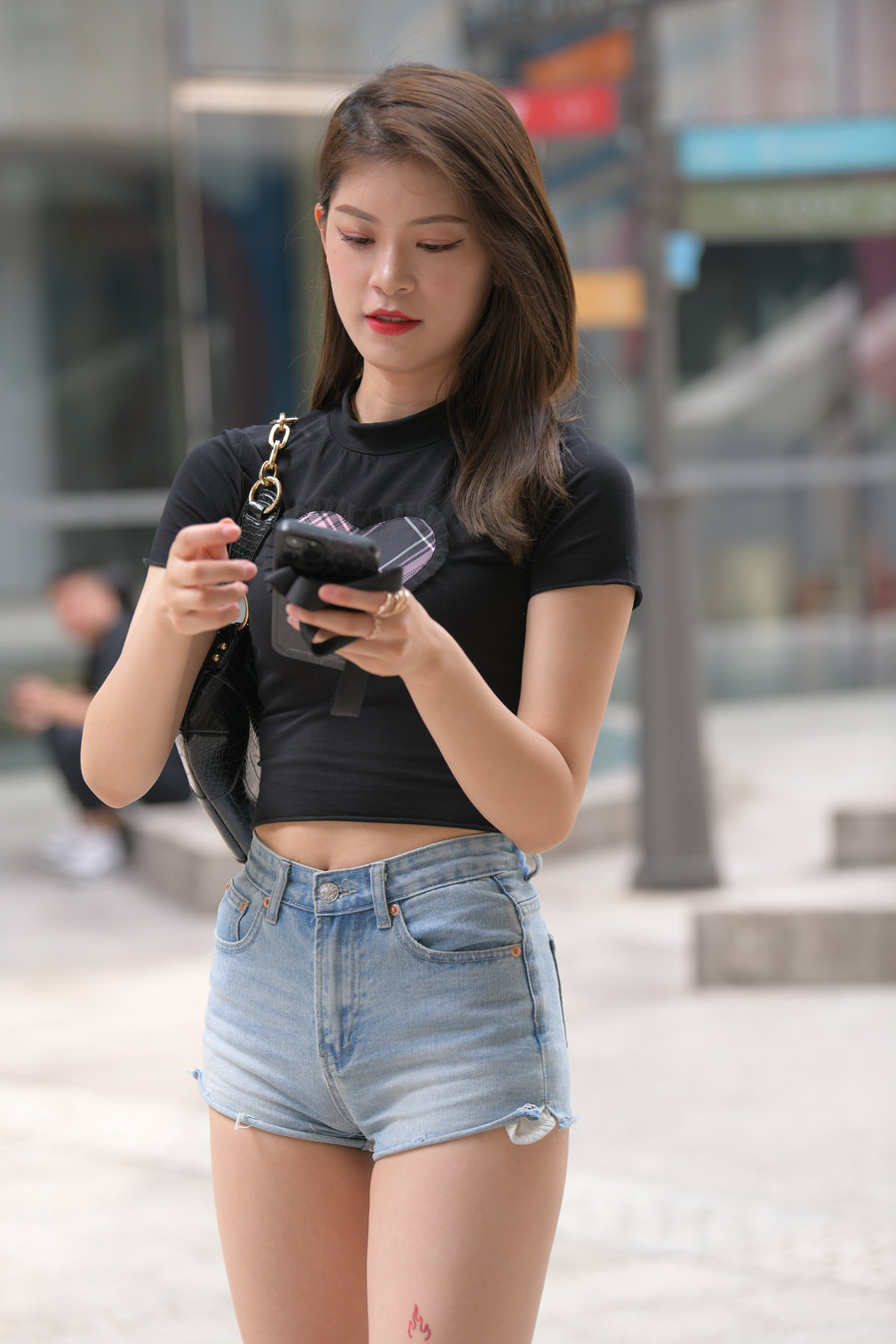 图片[1]-J1975 344P-7.75GB-小鹿图库