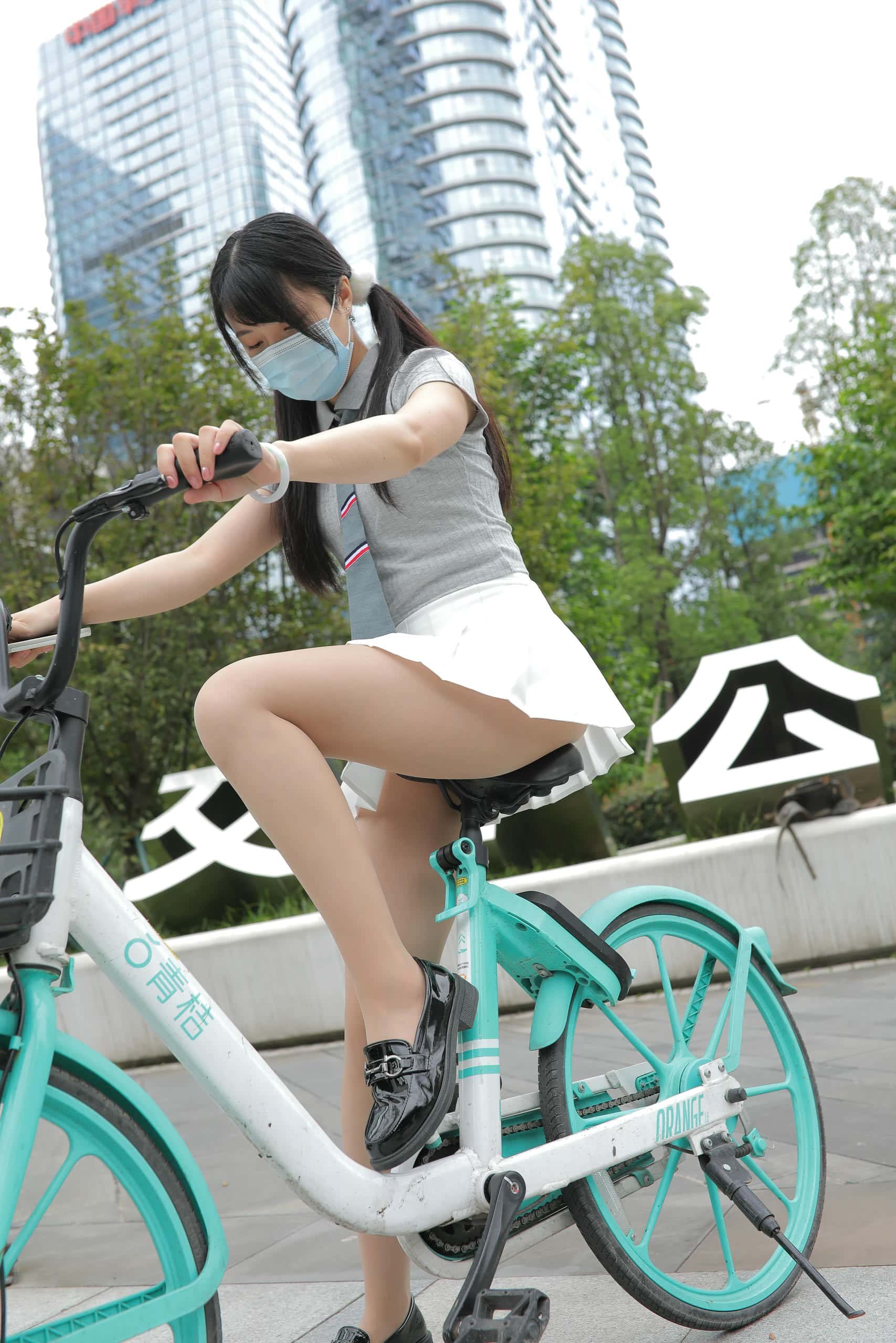 图片[4]-百褶裙少女的心事【476P】J1374-小鹿图库