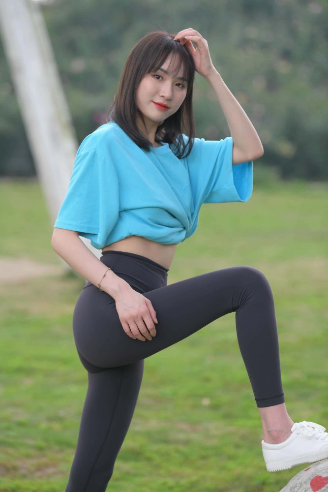 乖乖女瑜伽裤女孩【538P】J2224-小鹿图库
