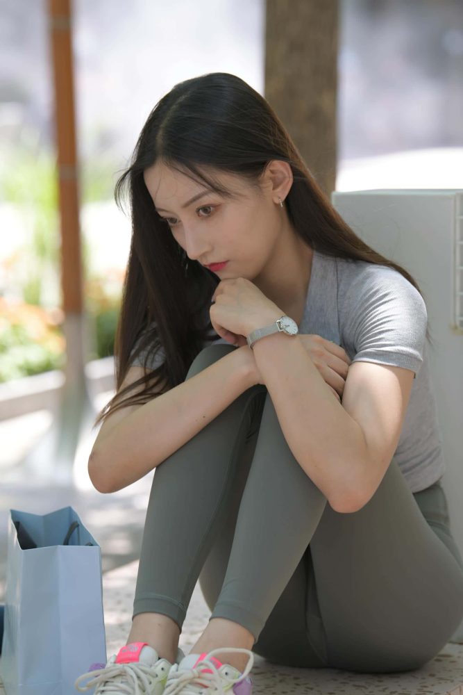 清纯瑜伽裤女孩【501P】J2192-小鹿图库
