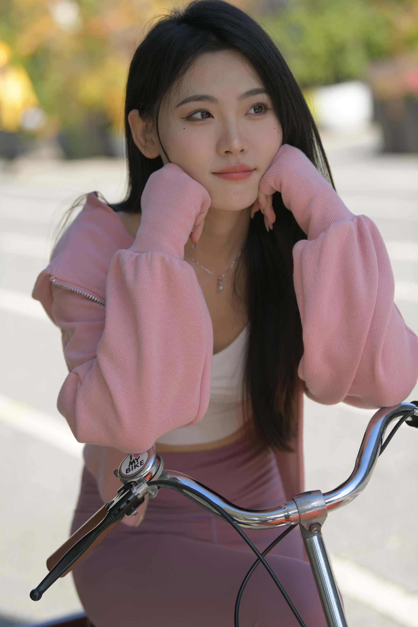 图片[3]-在外面拍照的粉色系女孩【653P】J6238-小鹿图库