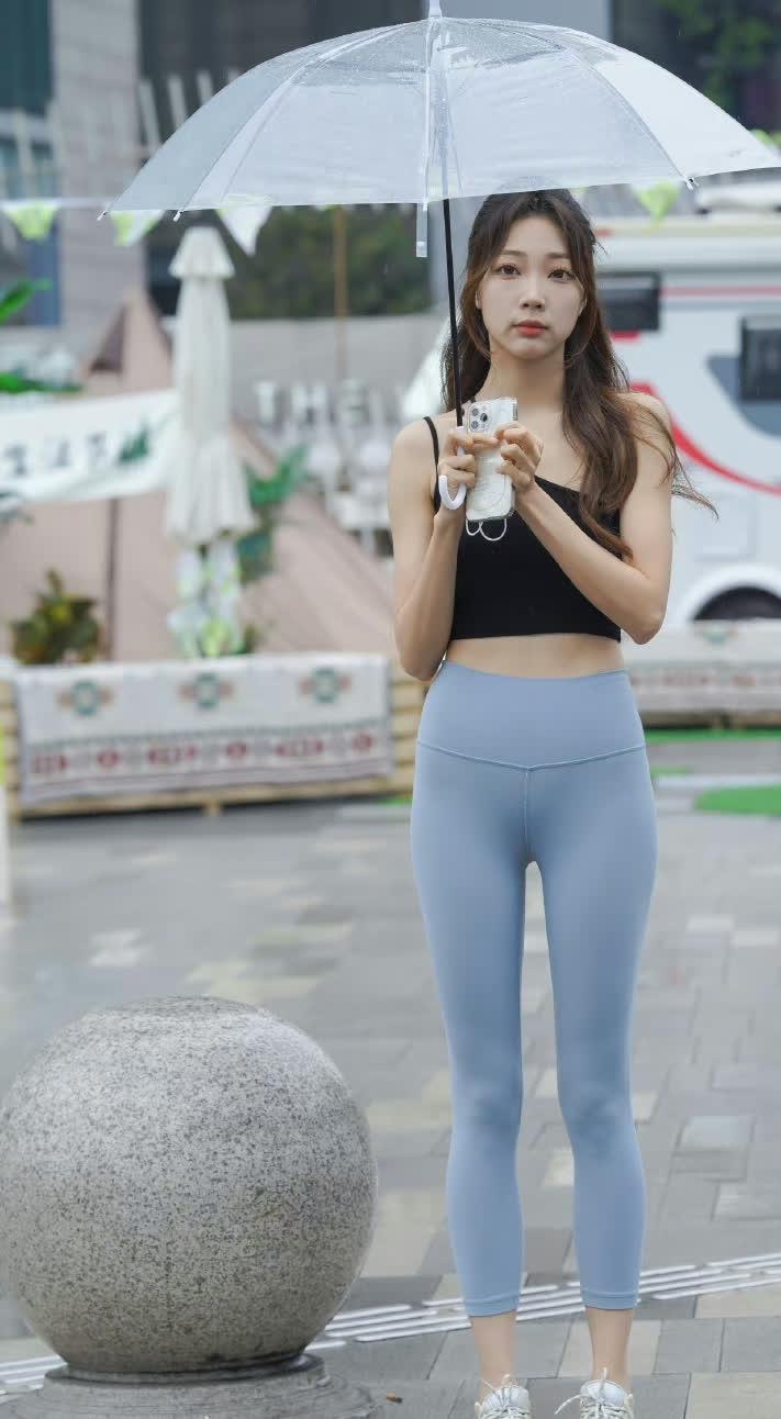 图片[2]-大眼睛瑜伽裤女孩J2903 988P8V-37.6GB-小鹿图库