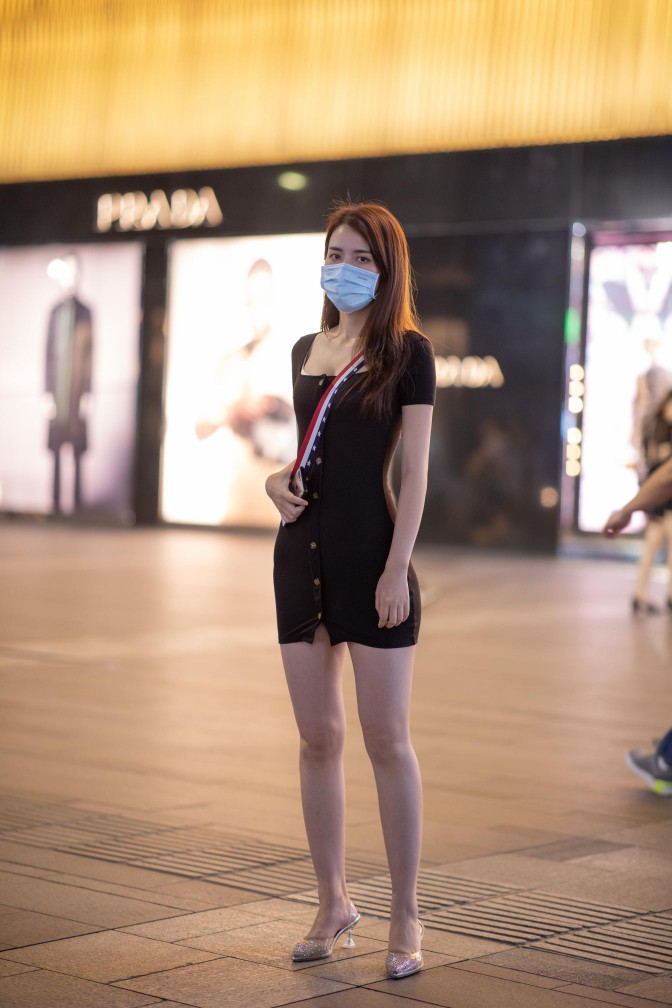 图片[4]-逛商场的黑色包臀裙美丽女孩【385P】00050-小鹿图库