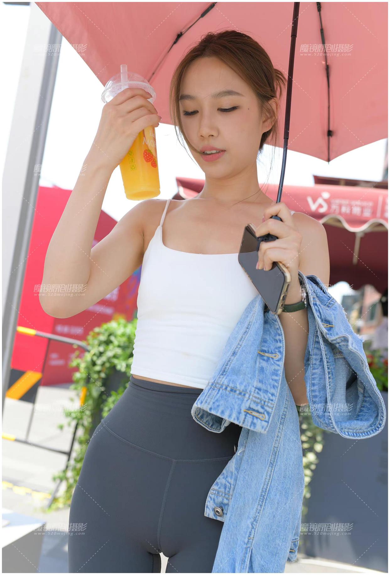 图片[3]-在外面逛街的瑜伽裤小姐姐J2226 833P1V-26.8GB-小鹿图库