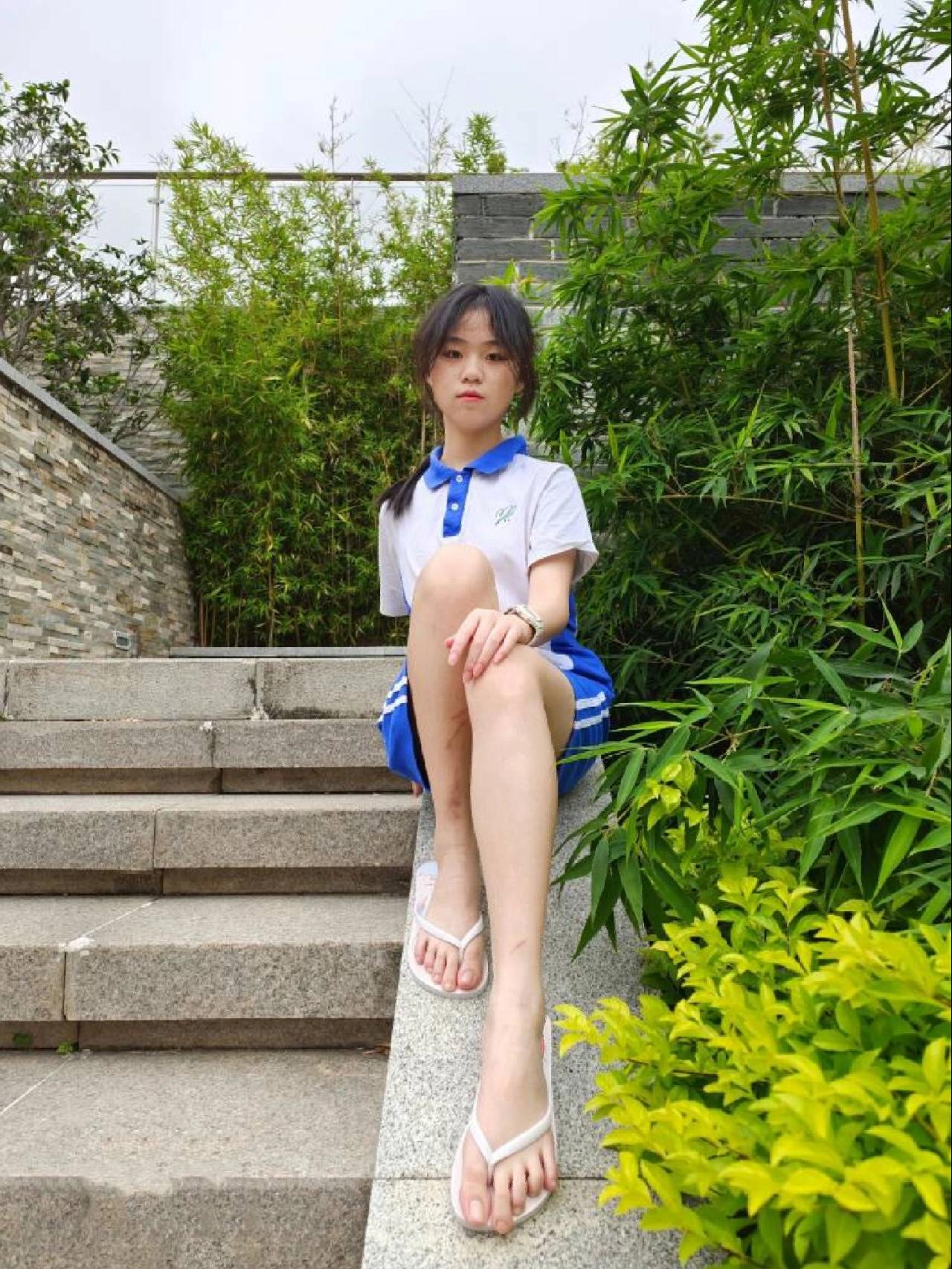 图片[4]-穿校服非常清纯的小姑娘【49P】20003-小鹿图库