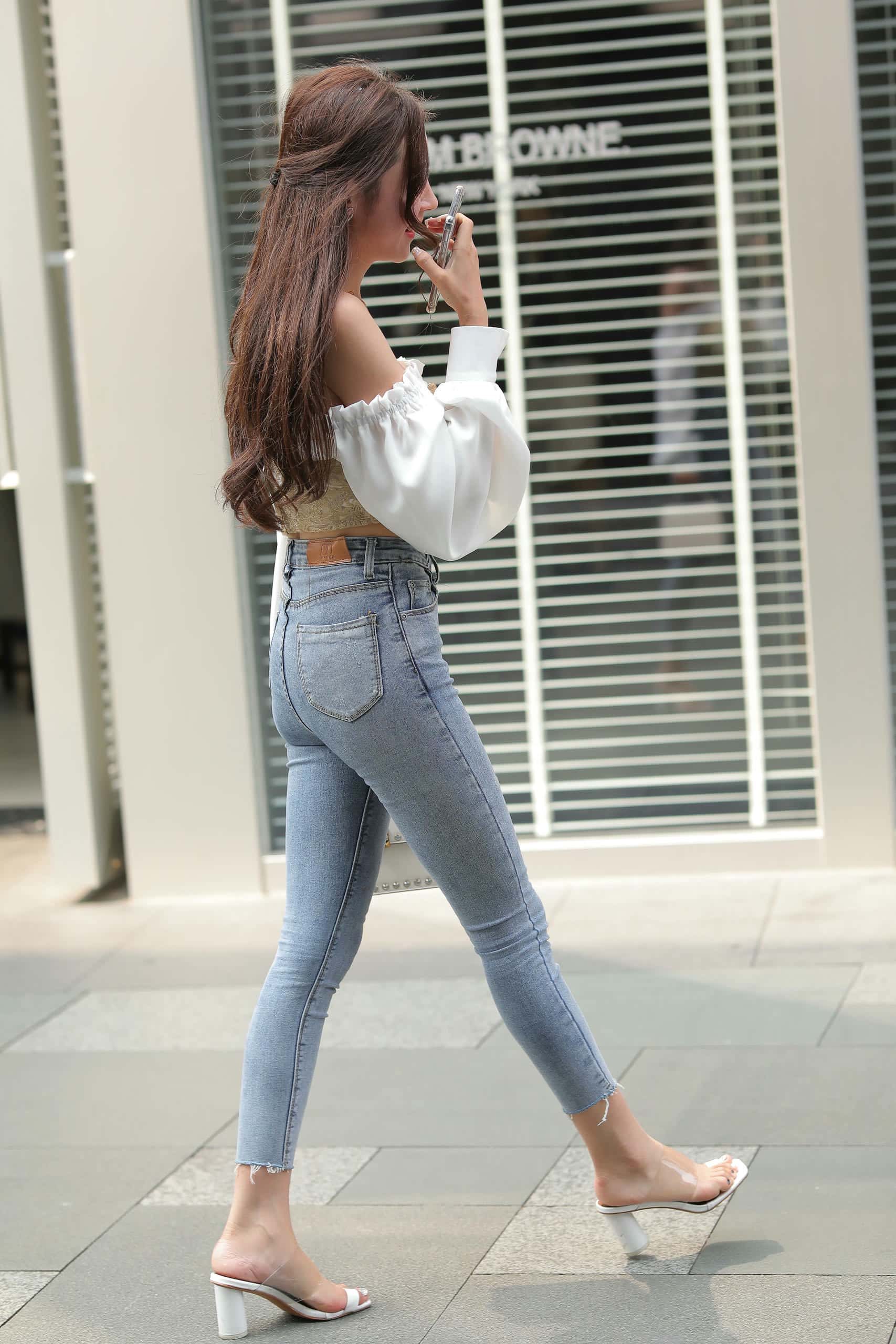 图片[3]-正在逛街的甜美牛仔裤姑娘【114P】000038-小鹿图库