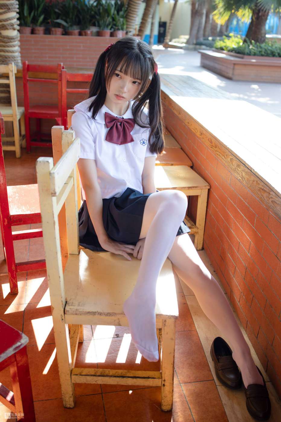 图片[1]-眼神好清澈的双马尾白丝女孩【75P】20019-小鹿图库