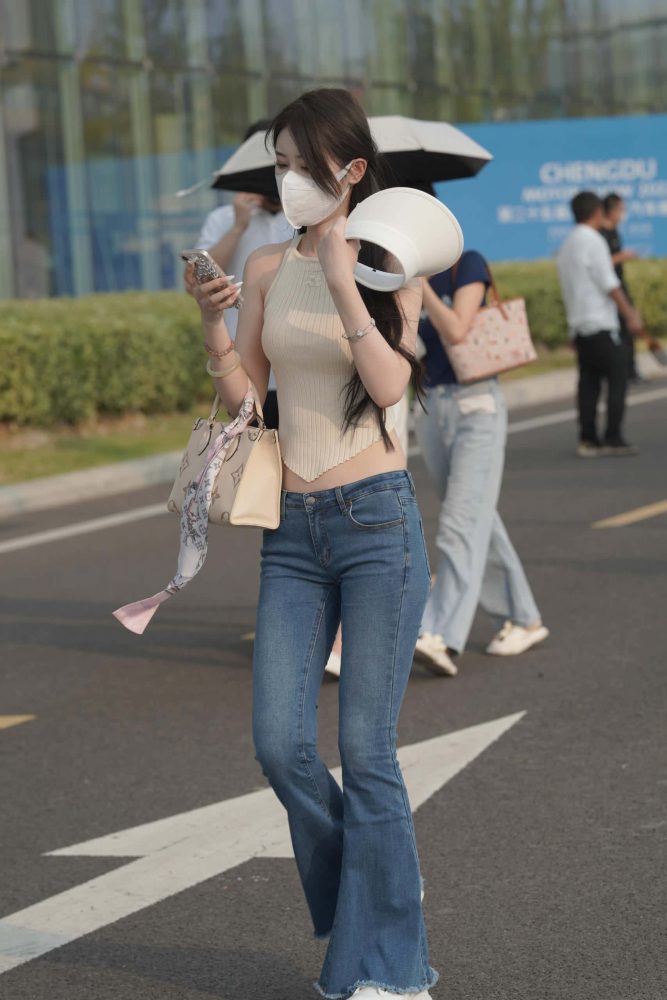 清纯喇叭牛仔裤女孩 【79P】J3591-小鹿图库